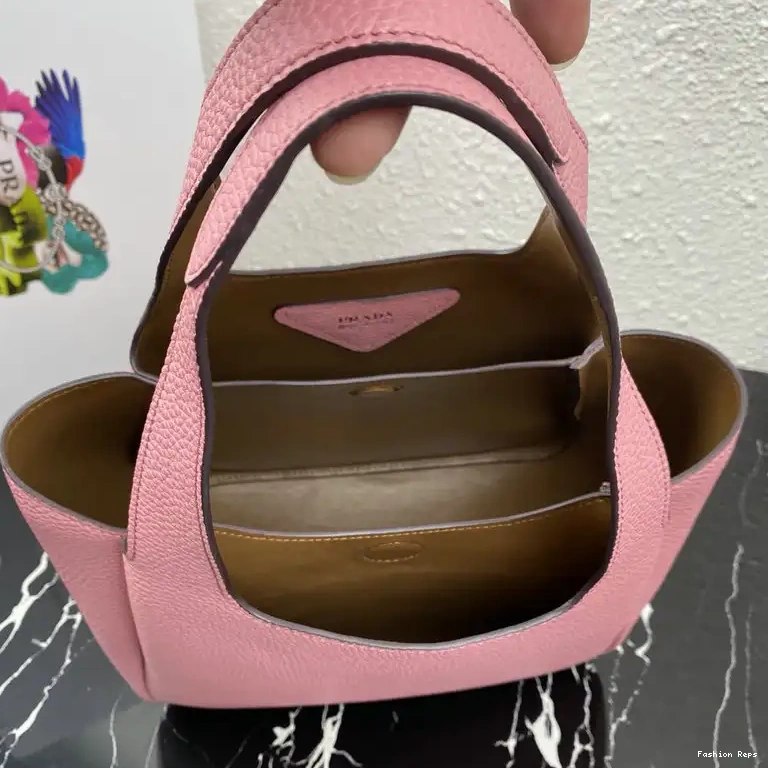 Fashion Reps 2204YA0049 Prada Bag 0510